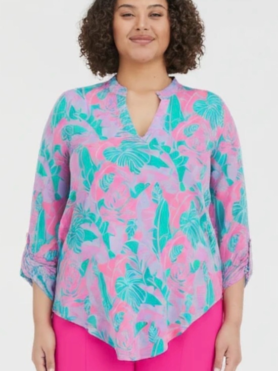 Dear Scarlett Tops - Women's Pink & Teal Floral V-Neck Tunic Top